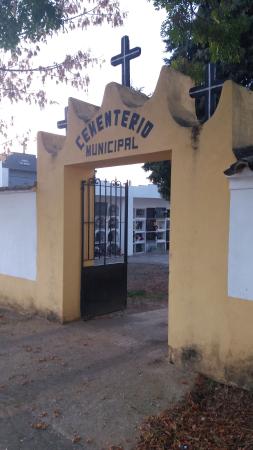 Imagen ACONDICIONAMIENTO CEMENTERIO MUNICIPAL